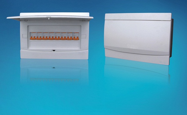 配電箱的功能很齊全！